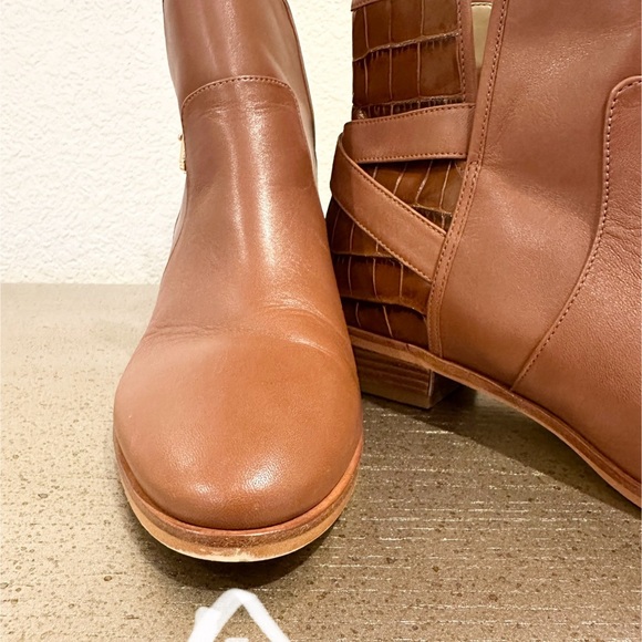 Michael Michael Kors Brown Booties - Picture 9 of 13